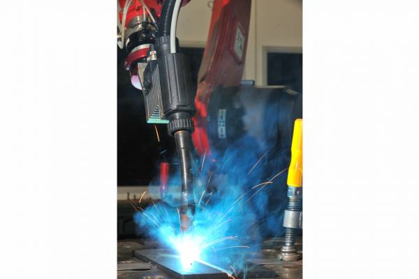 Welding experiment performed on a small-scale test sample to investigate how welding affects the properties and performance of steel. © OCAS NV